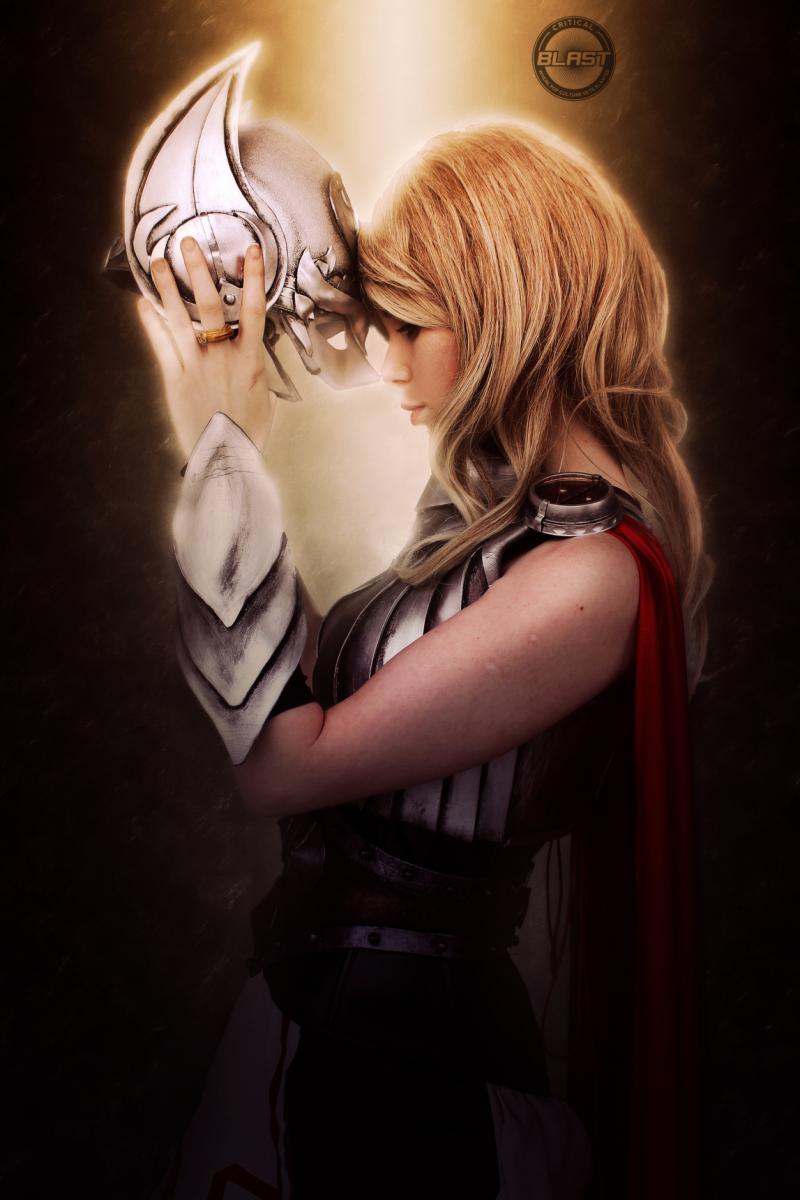 Florencia Sofen as Thor