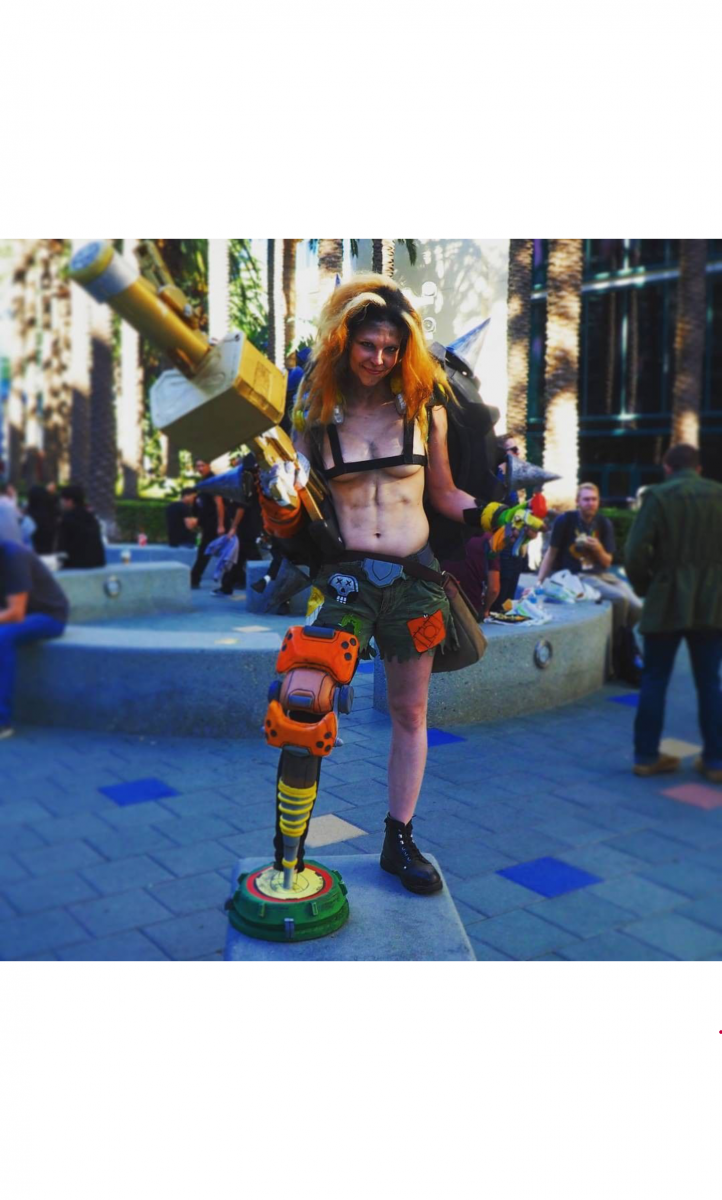 Aiden Jay as Overwatch's JUNKRAT.